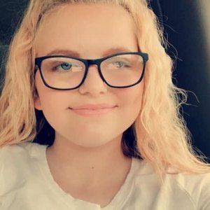 Meet your Posher, Molly